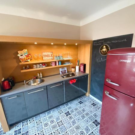 Trnavske Myto Apartman - Nove Mesto Bratislava Exteriör bild