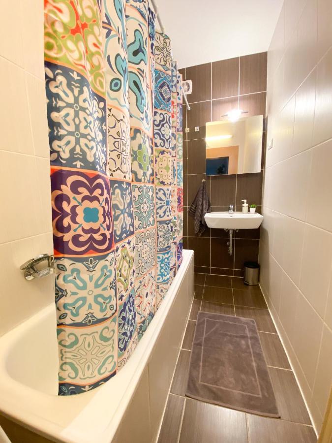 Trnavske Myto Apartman - Nove Mesto Bratislava Exteriör bild